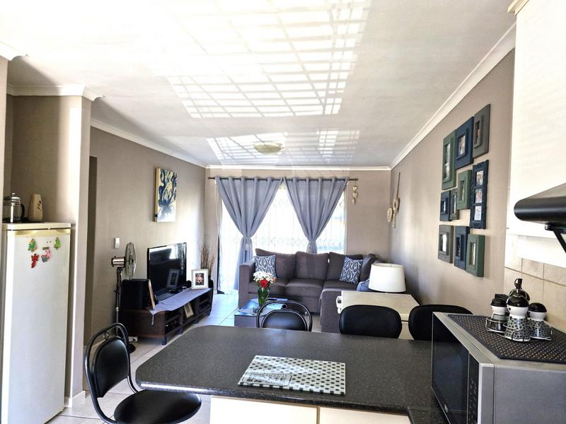 2 Bedroom Property for Sale in Burgundy Estate Western Cape